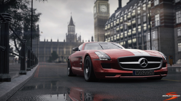 World of Speed předvádí na okruhu Silverstone pohled z kabiny i mimo auto