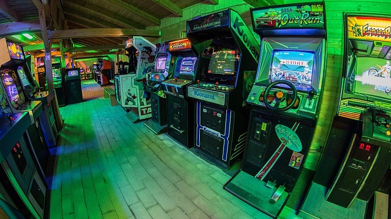 Arkádová herna v Červeném Újezdu zahájí v pátek 4. sezónu