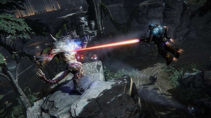 Připravte se na interaktivní video z kompletního souboje v Evolve