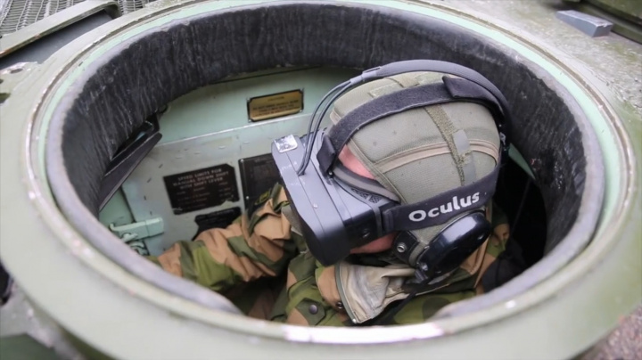 Norská armáda testuje Oculus Rift při řízení transportérů