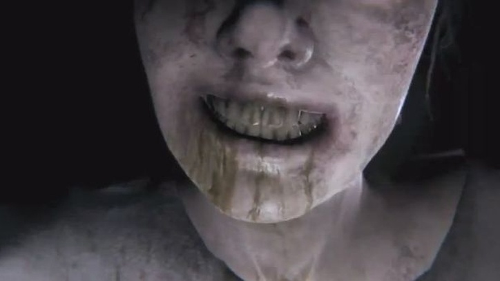 Upoutávka na Silent Hills je plná červů a jiných nechutných scén