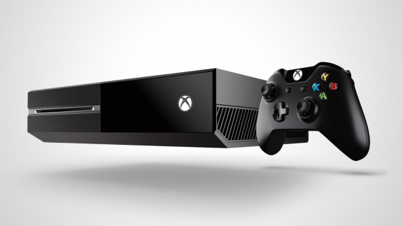 Microsoft prodlužuje slevu Xbox One v USA a naznačuje velké plány s PC hrami