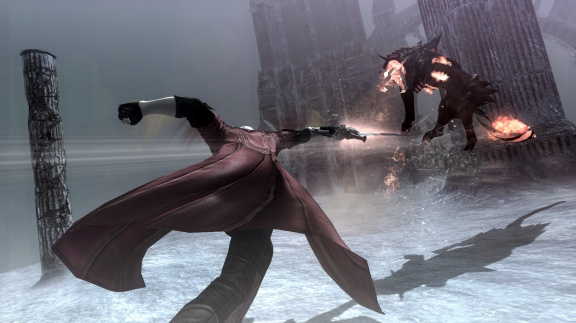 Devil May Cry 4 Special Edition předvádí zbraňový arzenál hlavního hrdiny Nera