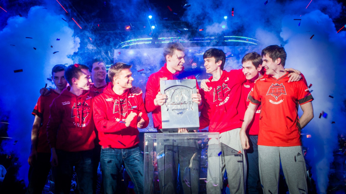 Letošní finále Wargaming.net League ve World of Tanks vyhráli Hellraisers i diváci