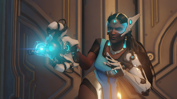 Čínský profesionální hráč Overwatch během zápasu zahrál na klavír přímo ve hře