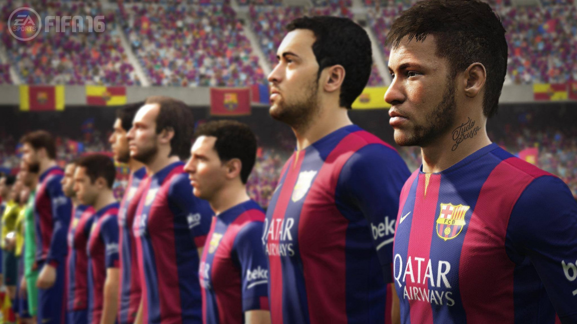 Názorná ukázka novinek z FIFA 16 v obraně, v záloze a útoku