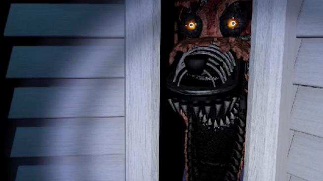 Podívejte se, jak se sedm puberťáků děsí k smrti u Five Nights at Freddy's 4
