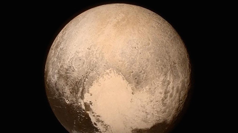 Elite: Dangerous nebude kvůli sondě New Horizons měnit podobu Pluta