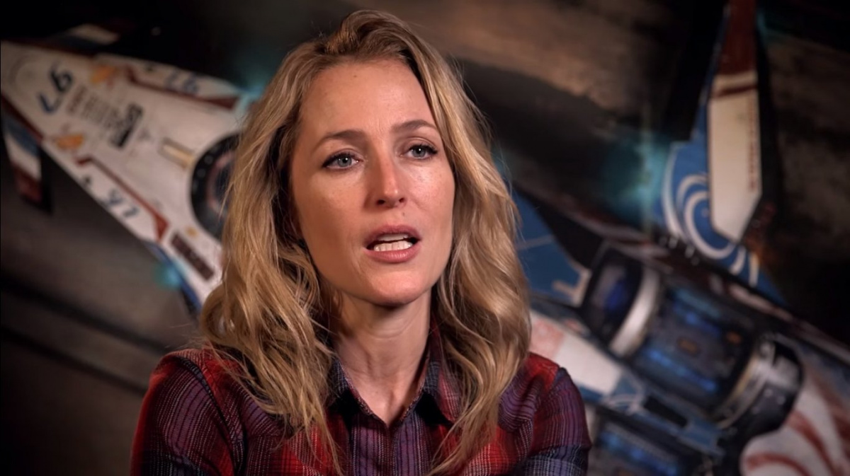 Vývojářskému deníčku ze Star Citizen vévodí rozpačitá Gillian Anderson