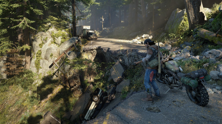 Days Gone připomíná akčnější The Last of Us v otevřeném světě s motorkářem