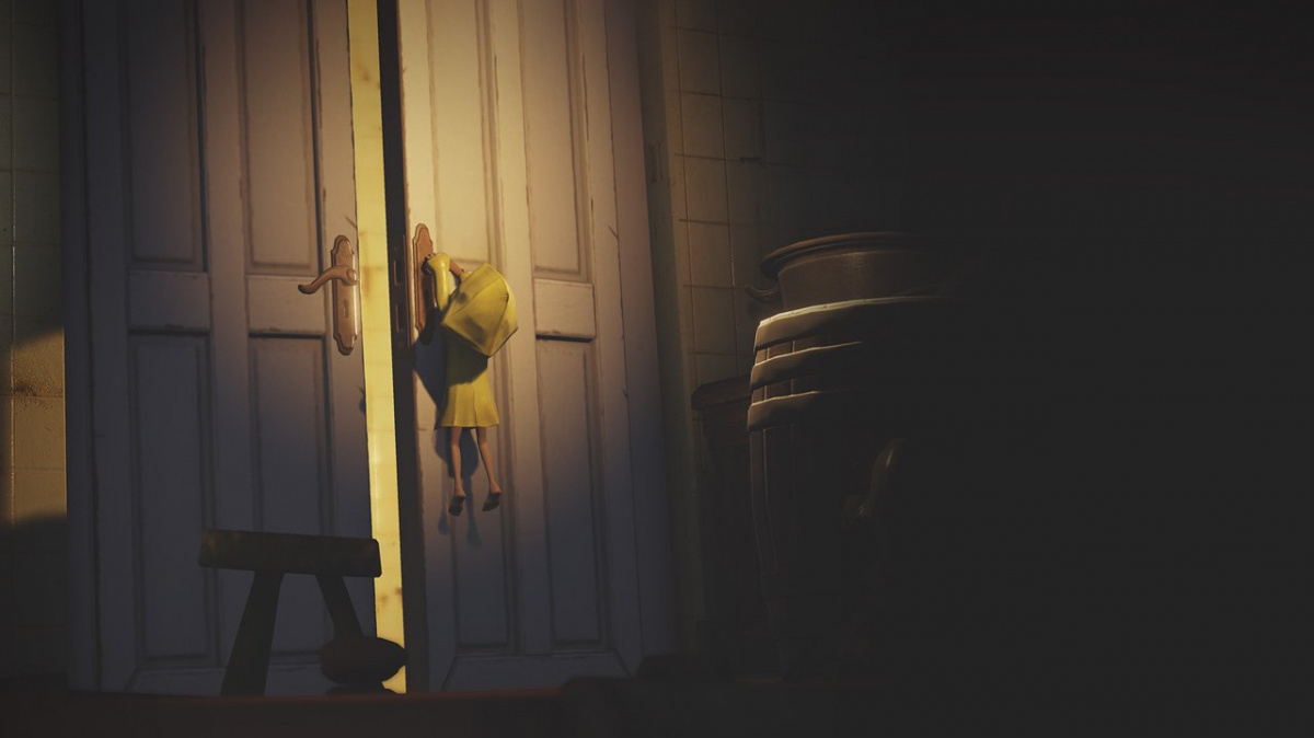 V hororu Little Nightmares čekají malou holčičku všechny možné druhy smrti