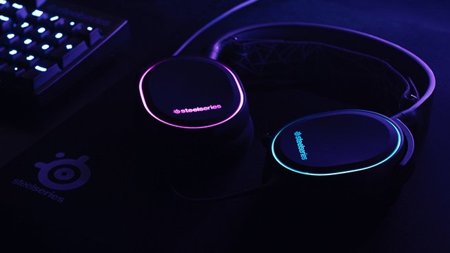 SteelSeries Arctis 5 aneb když superlativy nestačí