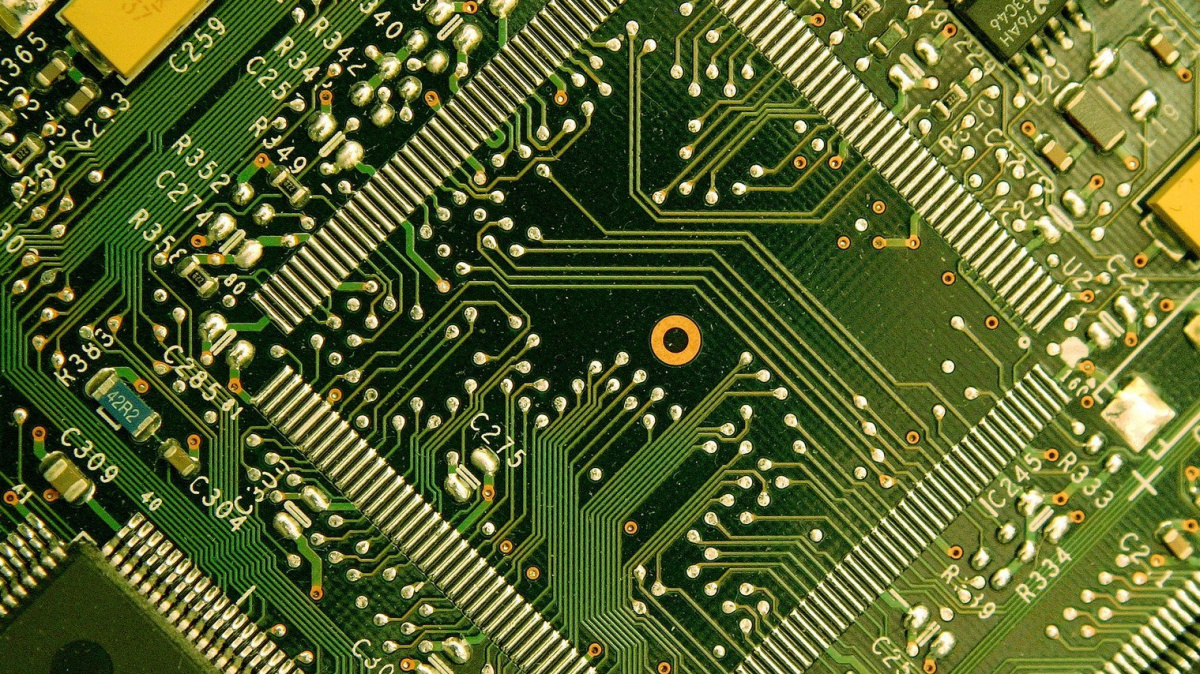 Čekání na Godota… pardon, na chipset B360