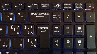 Asus ROG Strix GL553VD klávesnice