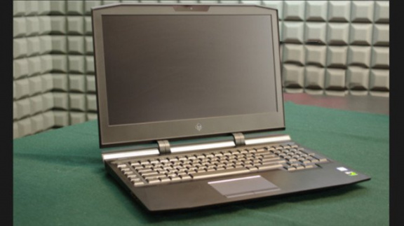 Recenze HP Omen X 17. Herní notebook s možností přetaktování