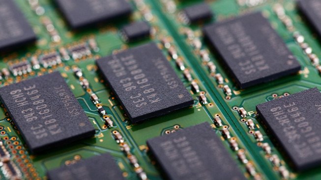 Svatá trojice je kompletní. Micron už také vyrábí GDDR6