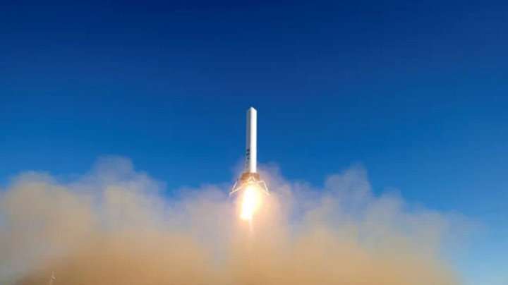 Chce Japonsko vlastní Falcon 9? Chystá se zkopírovat nosič Grasshopper