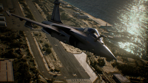 Už i Ace Combat 7: Skies Unknown dostává battle royale