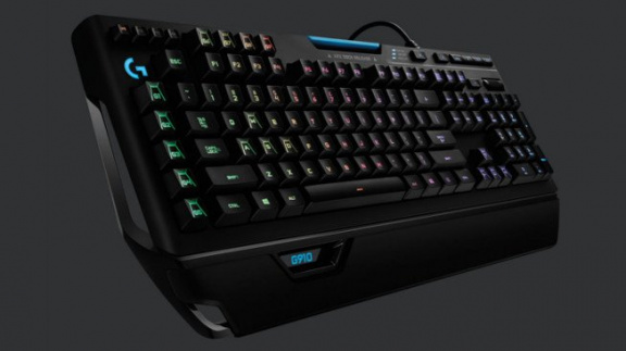 Soutěž: vyhrajte herní klávesnici a myš od Logitech