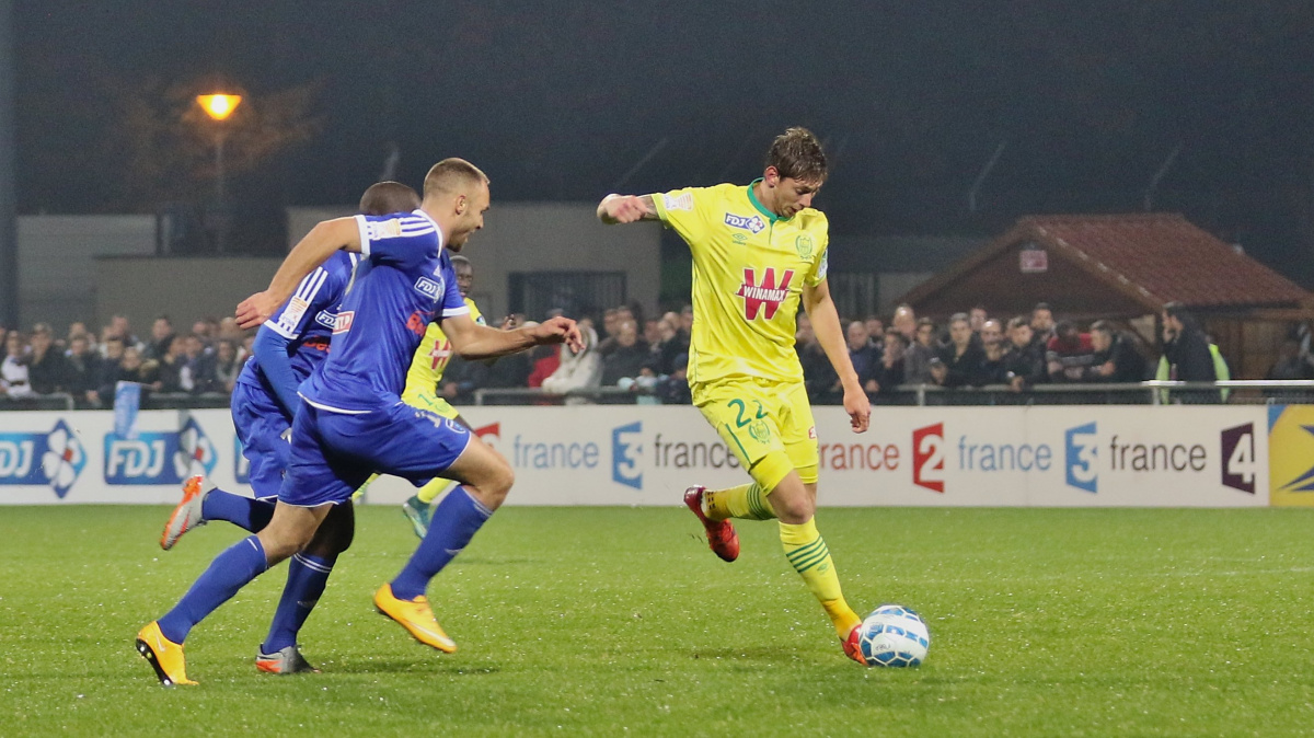 FIFA 19 odstranila ze hry zesnulého fotbalistu Emiliana Salu