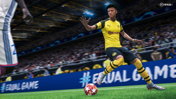 FIFA 20 ukázala první, nepříliš vzrušující záběry z hraní