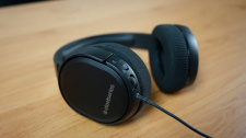 SteelSeries Arctis 1