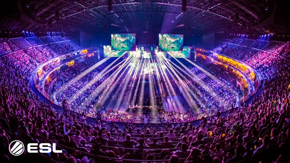Známe jména prvních 18 týmů ESL One Cologne!