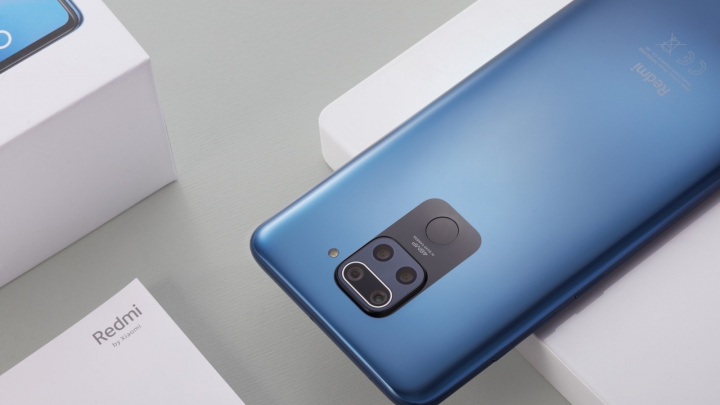 Ceny telefonů Xiaomi klesly. Na trh přichází nový model elektrokoloběžky