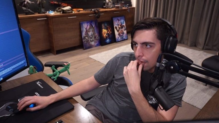Streamer Shroud se vrací na Twitch