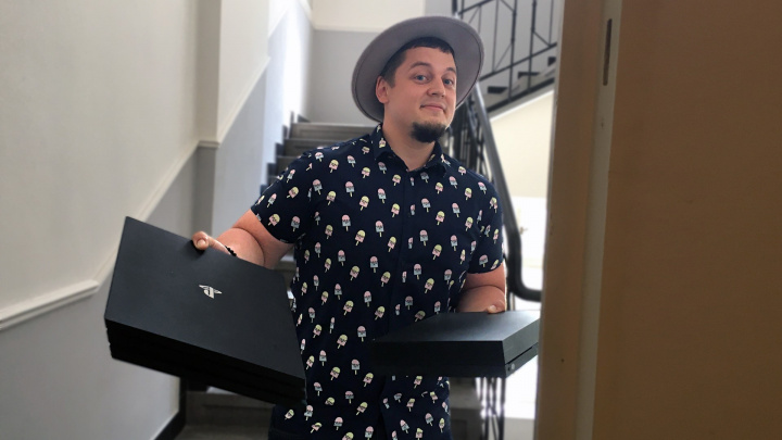 System seller: Kvůli čemu jsme si koupili konzoli?