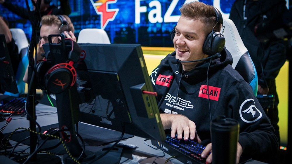 Přechod hráče CS:GO "Nika" z FaZe do G2 Esports potvrzen!