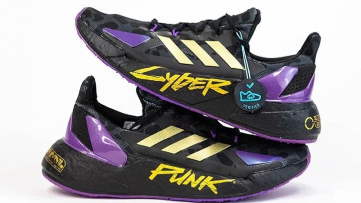 Adidas nabídne tenisky v kolaboraci s Cyberpunkem 2077
