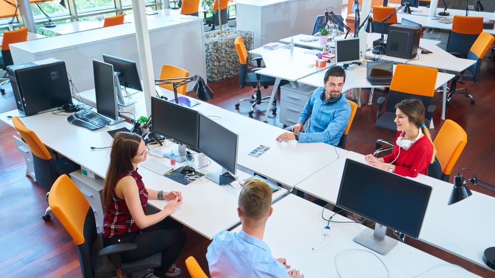 Zařiďte si kancelář podle svých potřeb a dbejte i na její bezpečí