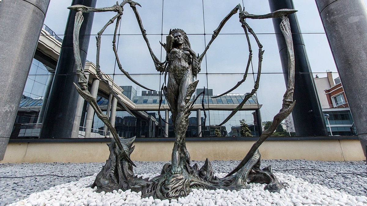 Microsoft má v Evropské unii zelenou. Schválila akvizici Activision Blizzard