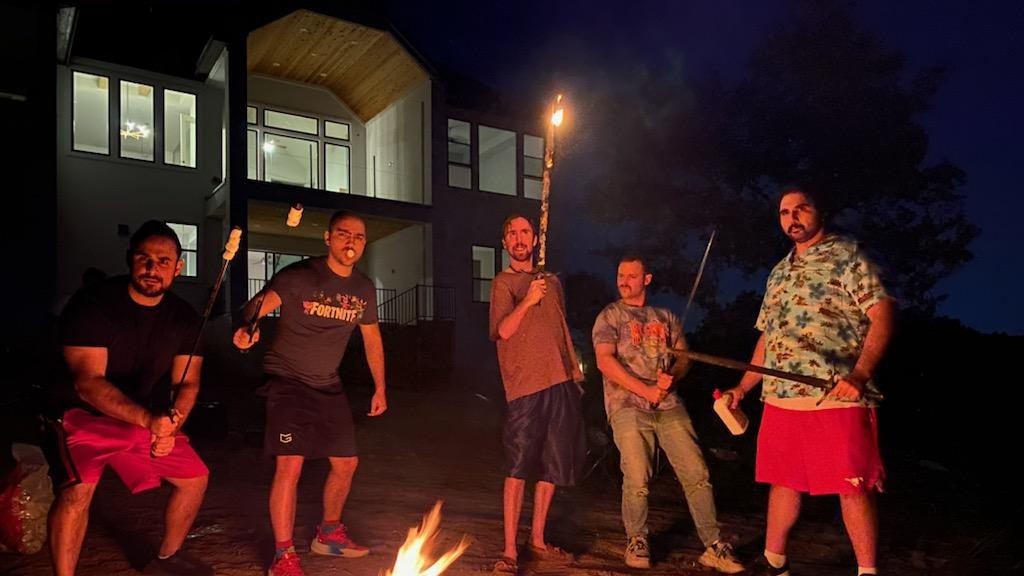 Streamer Asmongold založil spolu s přáteli novou organizaci "One True King"