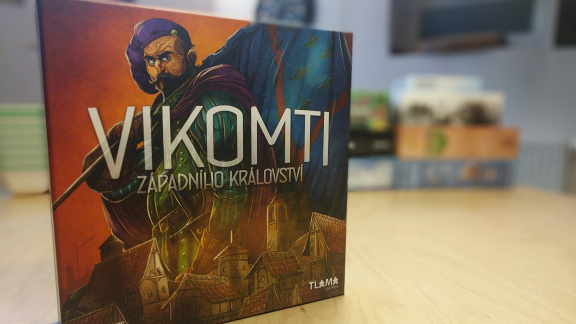 Deskovka Vikomti Západního království – recenze skvělého završení trilogie