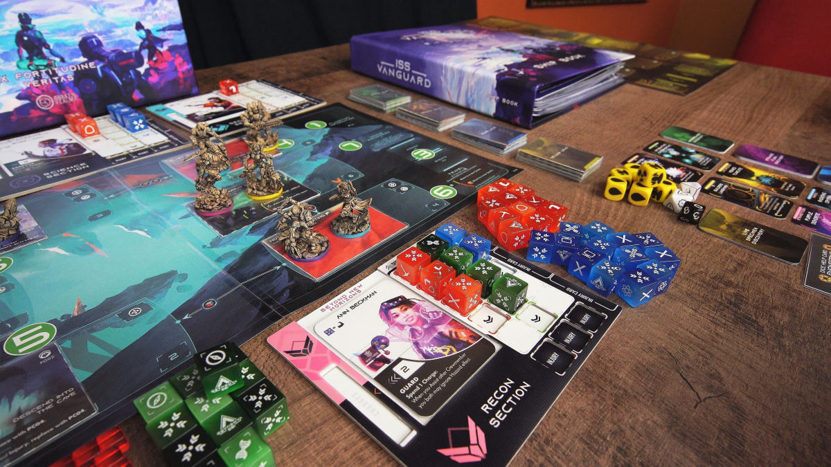 Tvůrci Nemesis a Tainted Grail vás vezmou na vesmírné dobrodružství s ISS Vanguard