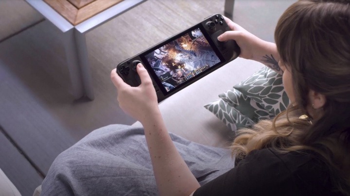 Steam Deck v novém videu předvádí možnosti ovládání