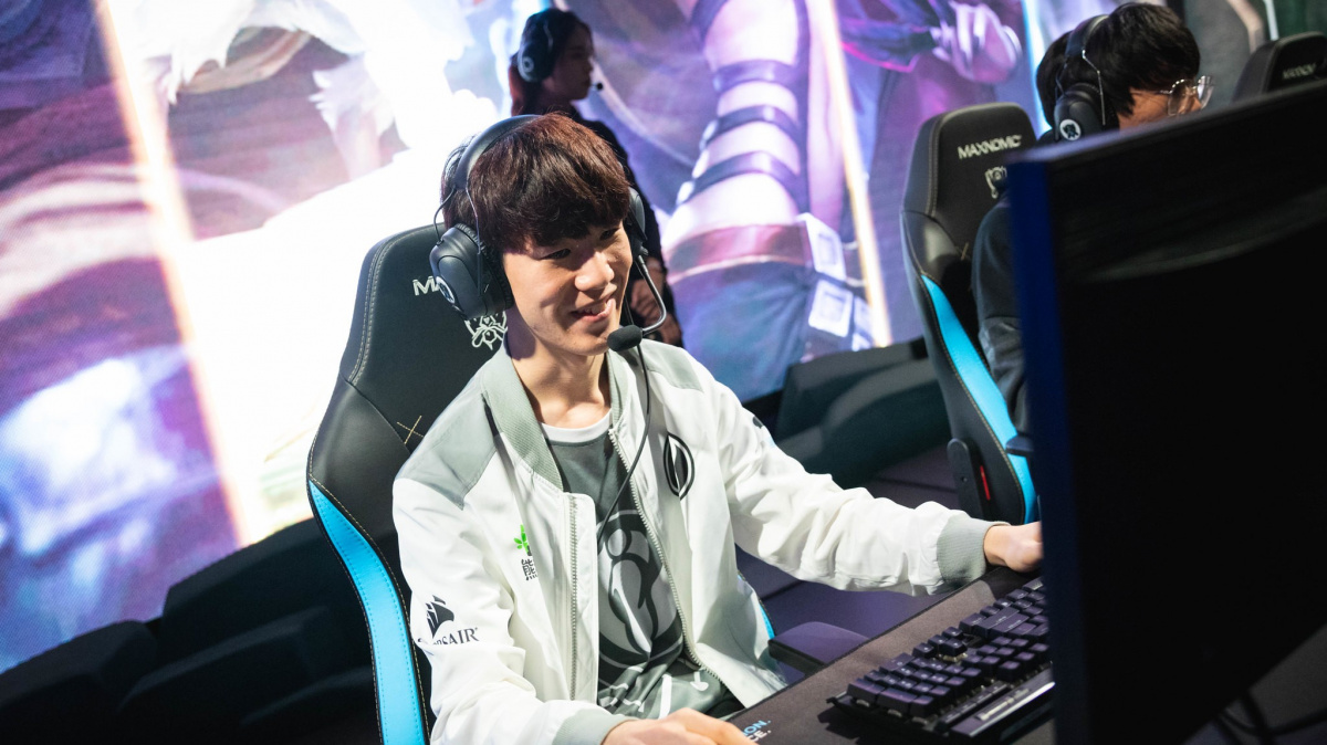 Invictus Gaming přichází o svého top lanera