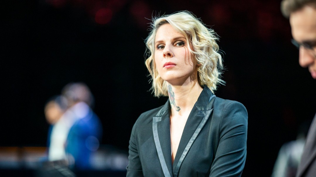 Moderátorka Froskurinn se opřela do diváků: „Ženy neexistují proto, aby se vám líbily!“