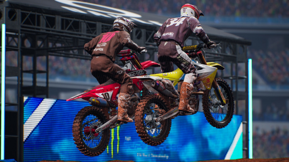 Kdo si připlatí, může už teď hrát závodní simulaci Monster Energy Supercross – The Official Videogame 5