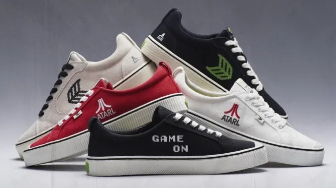 Atari se do toho obouvá a vydává vlastní řadu tenisek