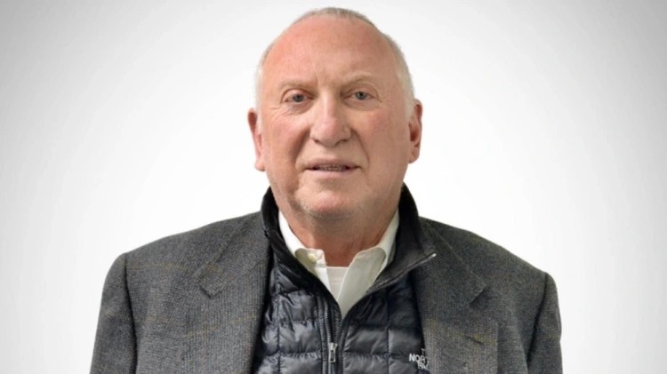 Zemřela legenda Bernie Stolar – velké zvíře ze Sony, Segy, Mattelu či Googlu