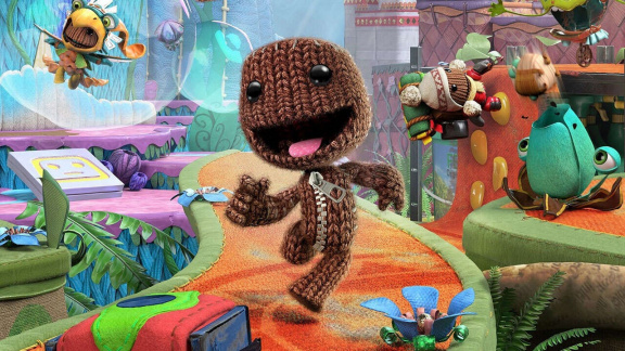 PS Plus Essential v dubnu: Myši ve zbroji, konec světa a jedna skvělá plošinovka