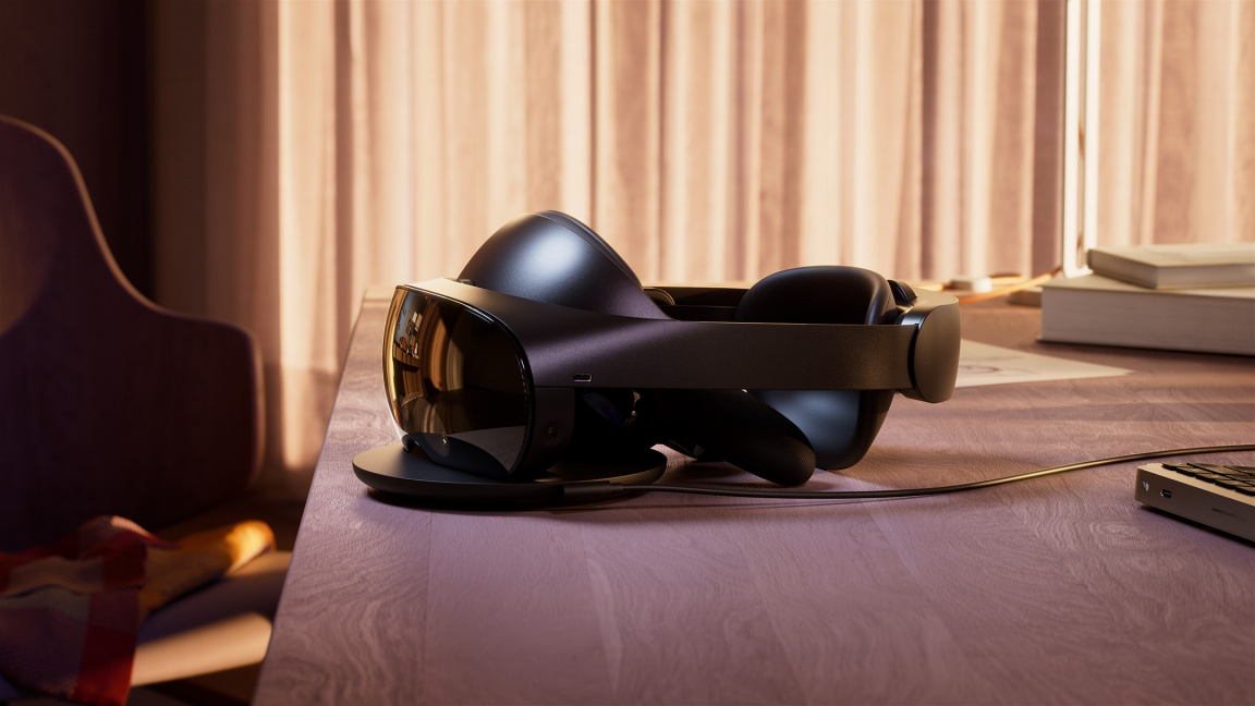 Meta představila nový VR headset Quest Pro, pro běžné hráče ale nebude