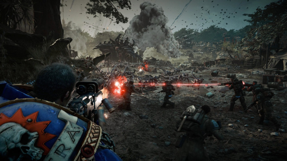 Nakopejte tyranidům chitinové zadky v rubačce Warhammer 40K: Space Marine 2
