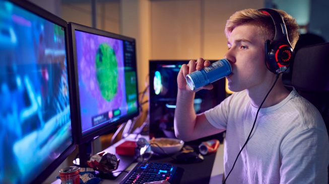 teenage-boy-playing-video-game-with-energy-drink-beverage-gamer-esports-1598x1080jpg