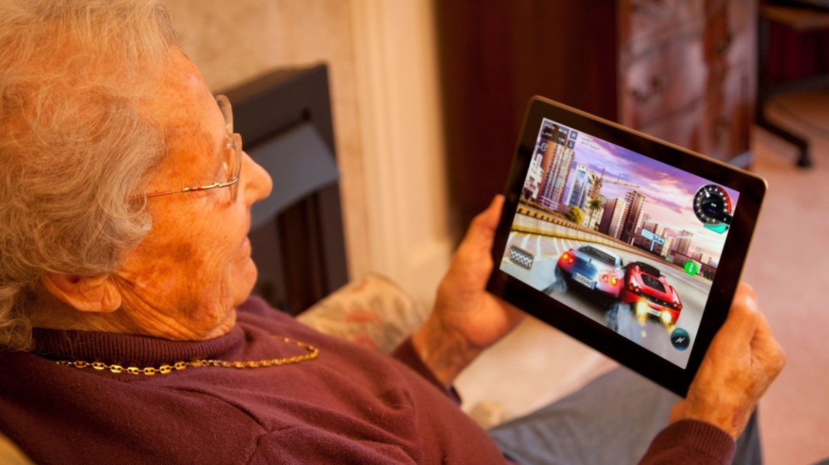 Starší lidé hrají čím dál tím víc