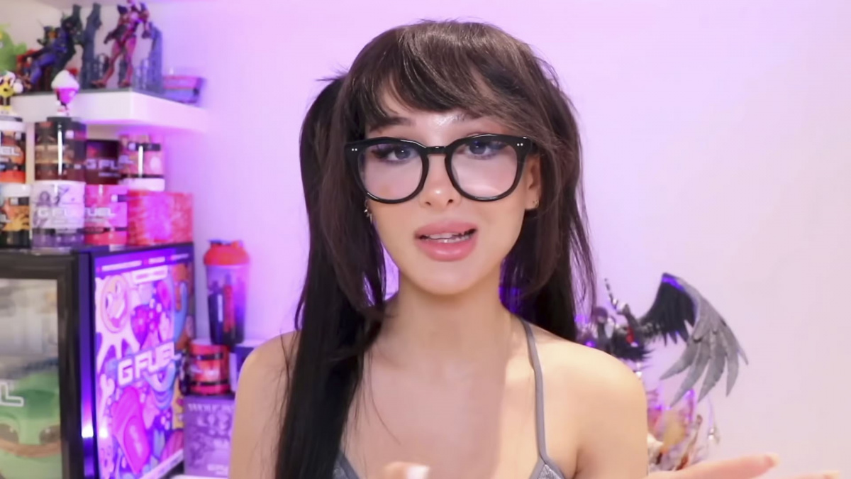Sssniperwolf se omlouvá za doxxing. Přišla o příjmy z YouTube