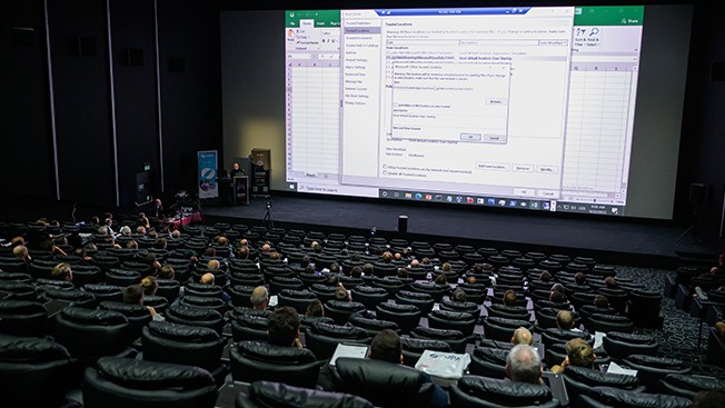 Otevřete dveře do světa etického hackingu na HackerFestu 2023!